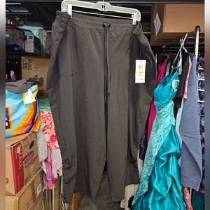 NWT - Ideology black active performance capri - 3X